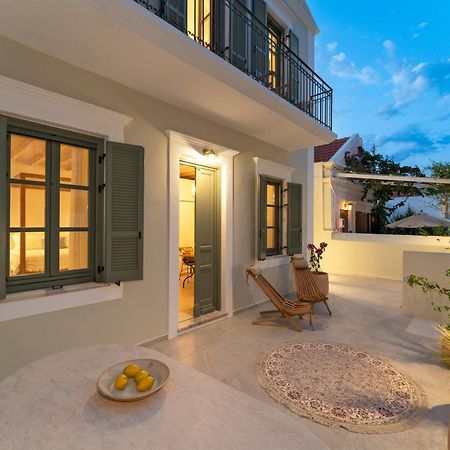 Nisomar Suites Symi Exterior photo