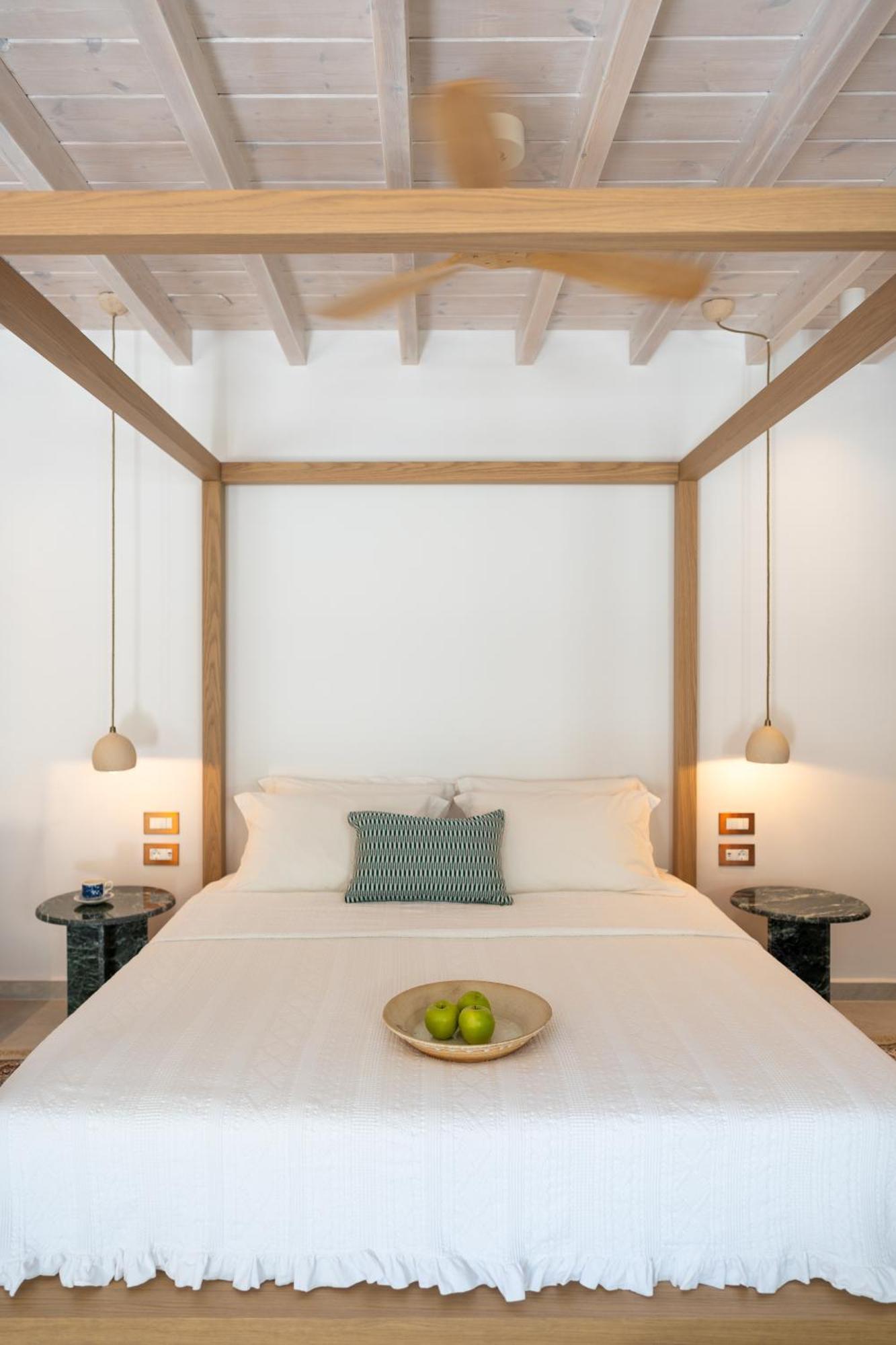 Nisomar Suites Symi Exterior photo