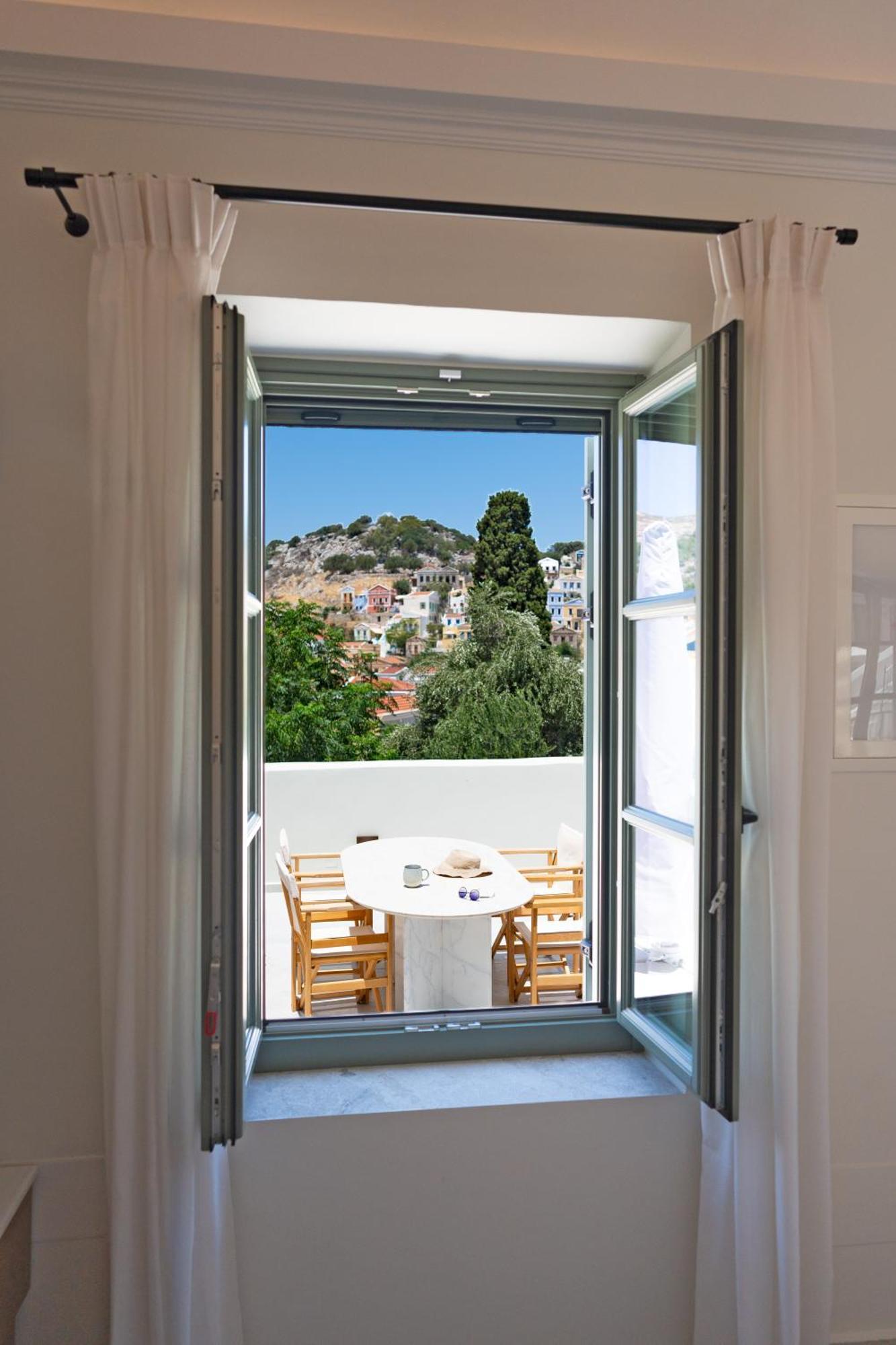 Nisomar Suites Symi Exterior photo