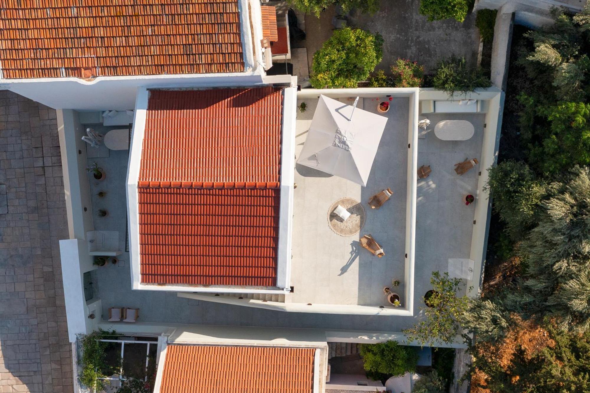 Nisomar Suites Symi Exterior photo