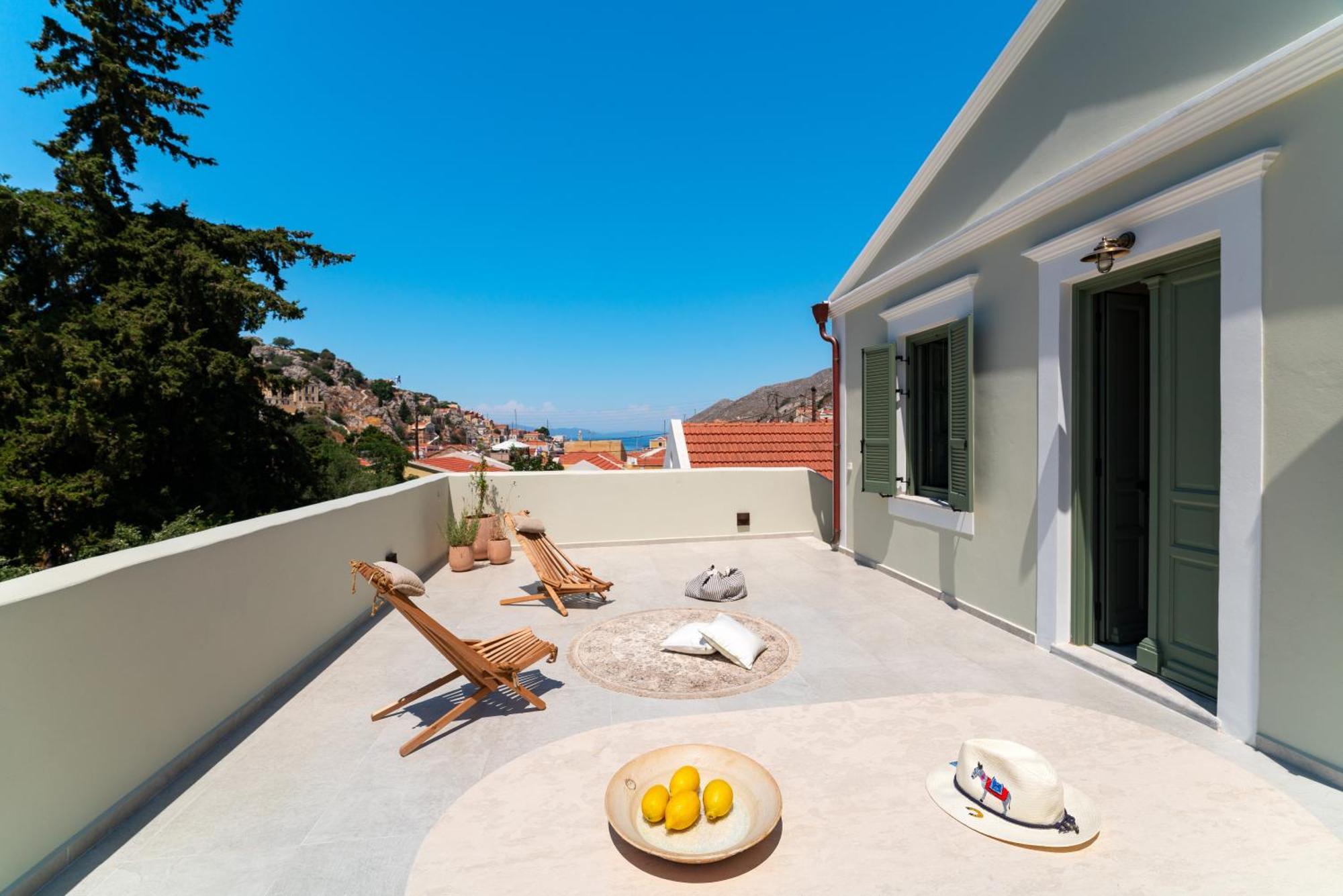 Nisomar Suites Symi Exterior photo