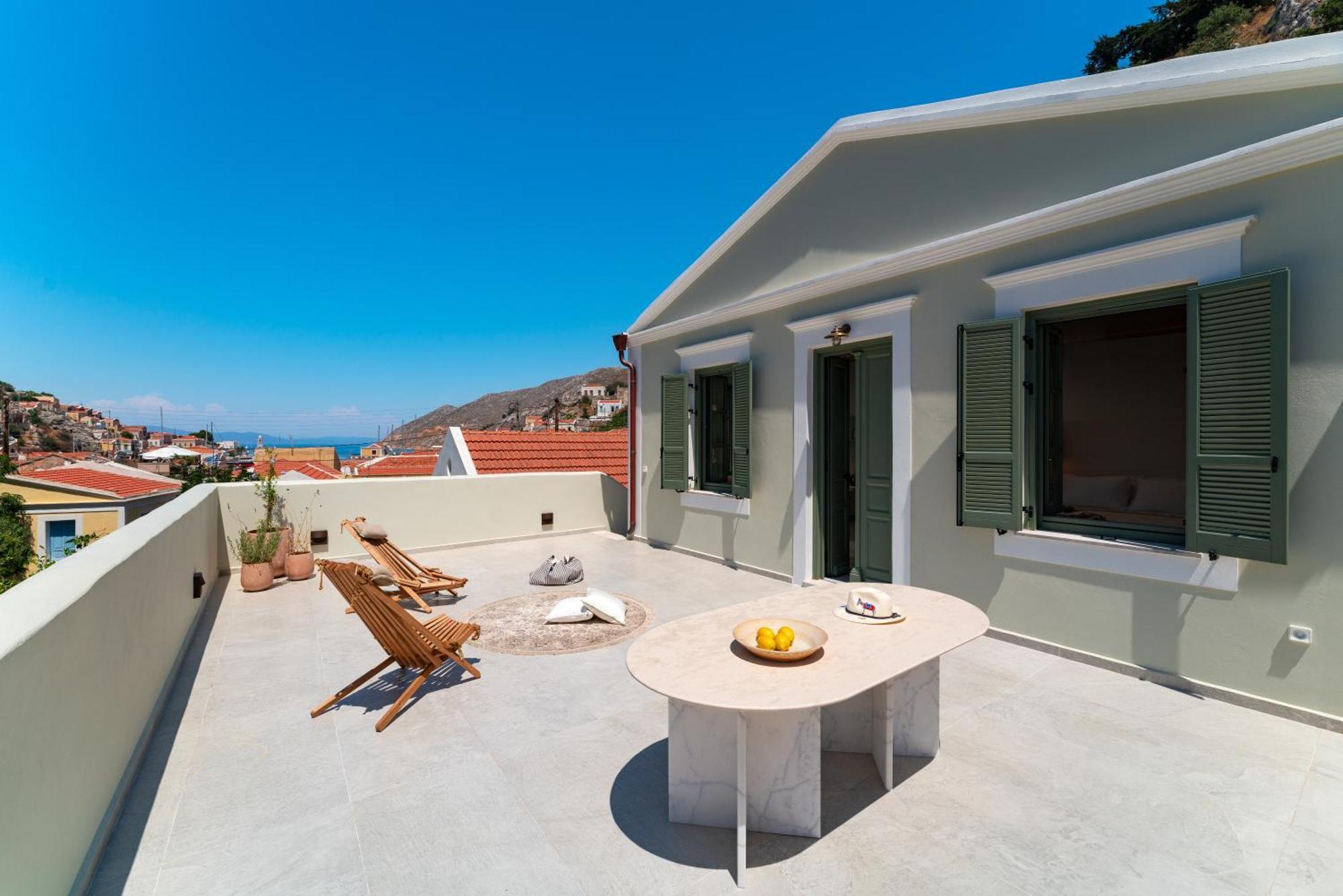 Nisomar Suites Symi Exterior photo