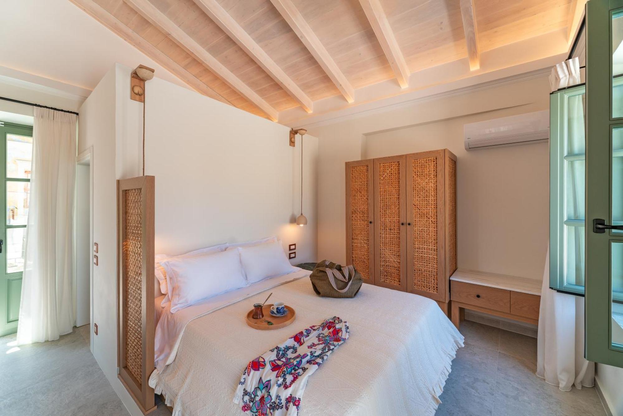 Nisomar Suites Symi Exterior photo