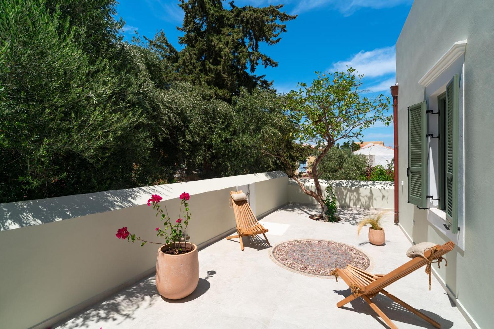 Nisomar Suites Symi Exterior photo