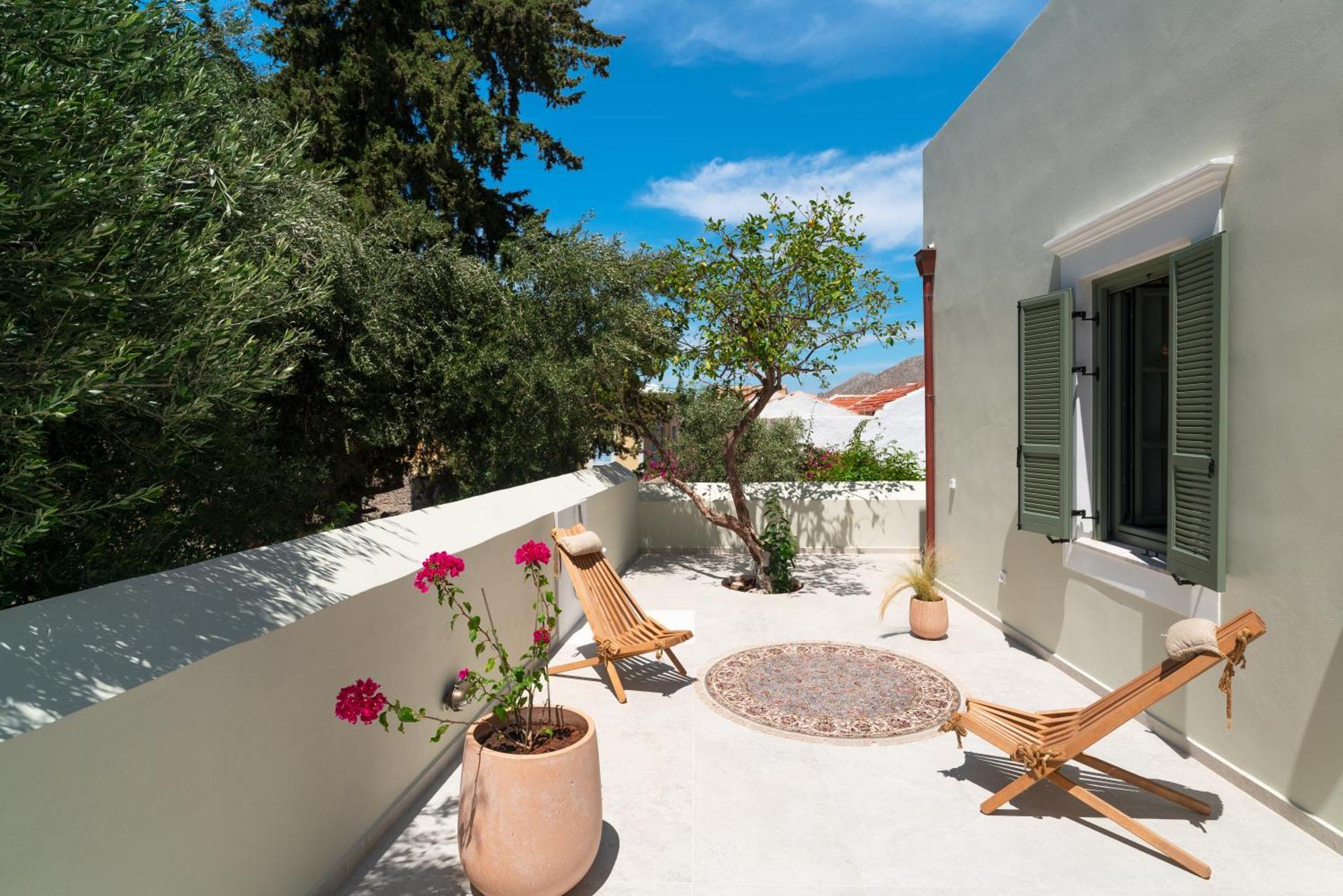 Nisomar Suites Symi Exterior photo