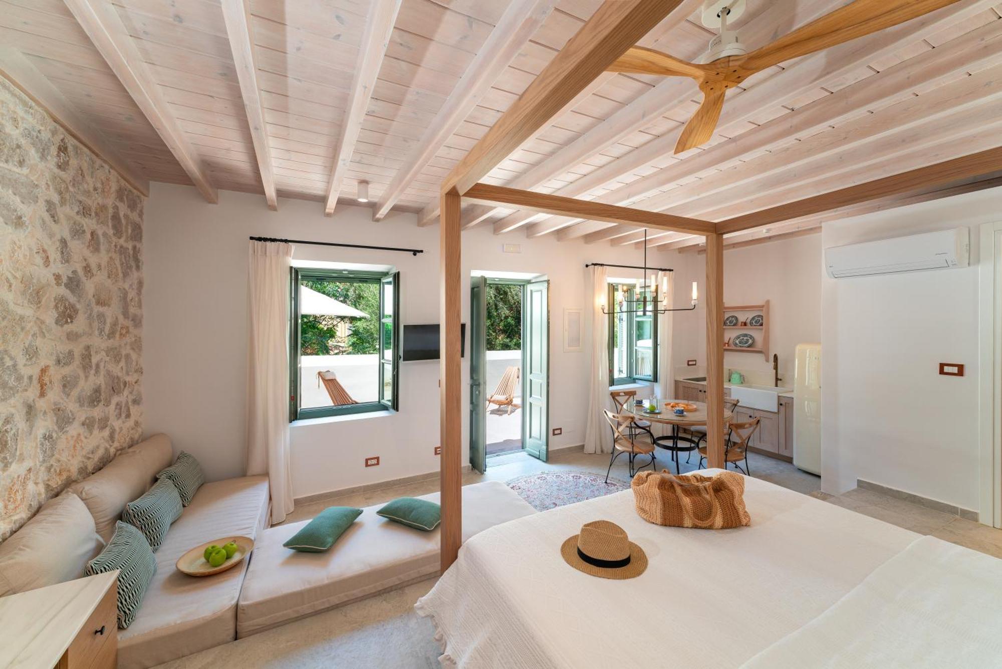 Nisomar Suites Symi Exterior photo